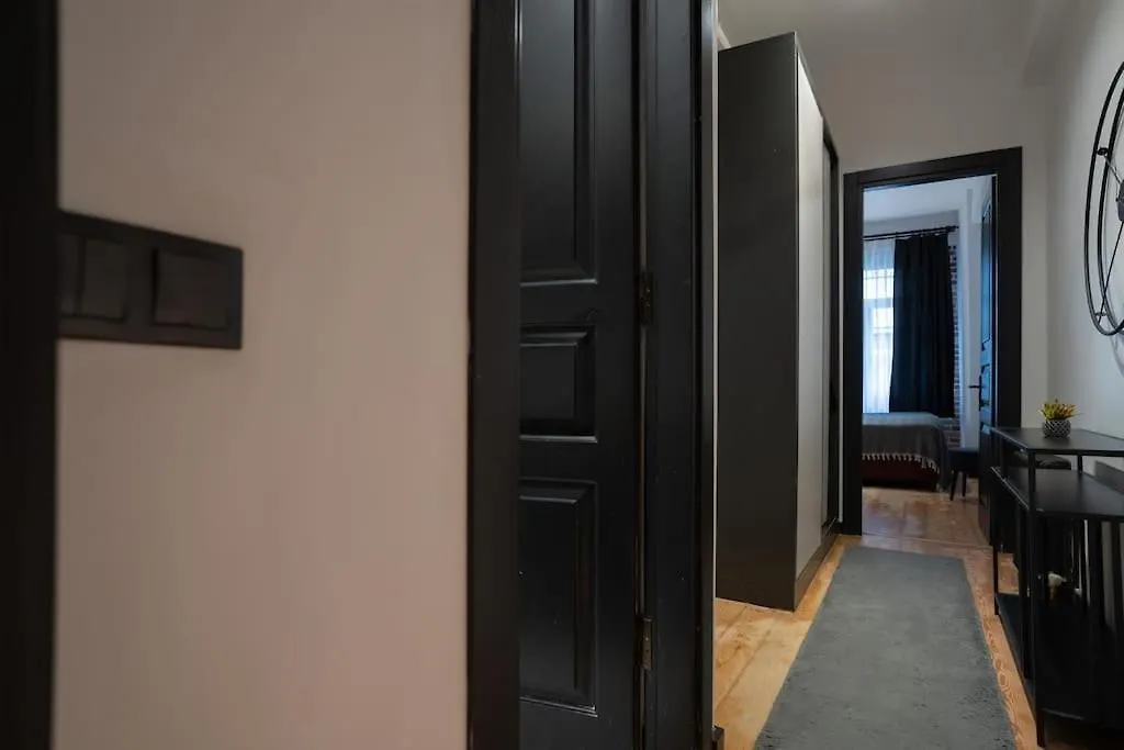 Apartment Spacious And Stylish 3Br W Private Garden Istanbul